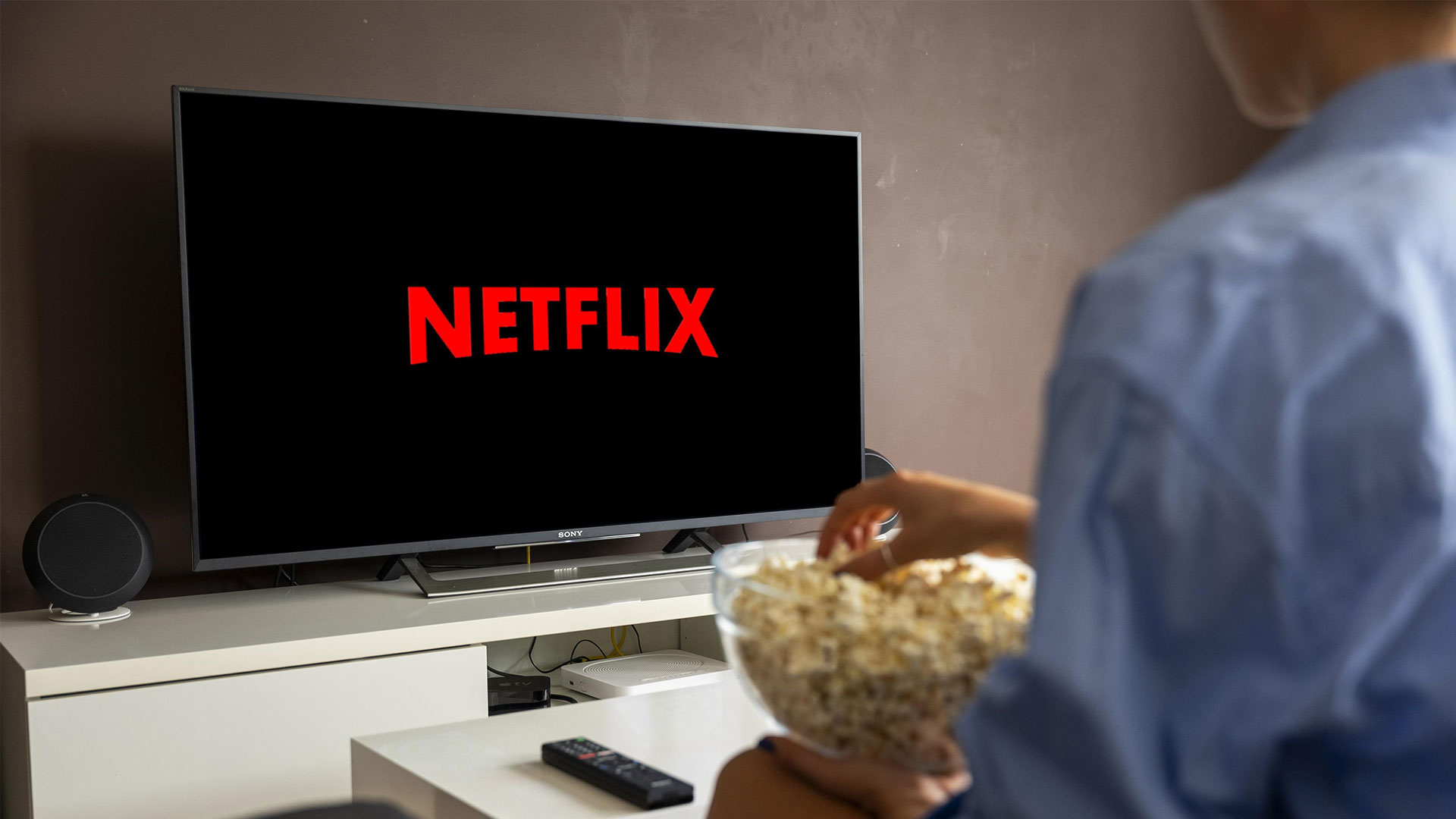 Netflix vuole fermare la condivisione degli abbonamenti con un extra costo